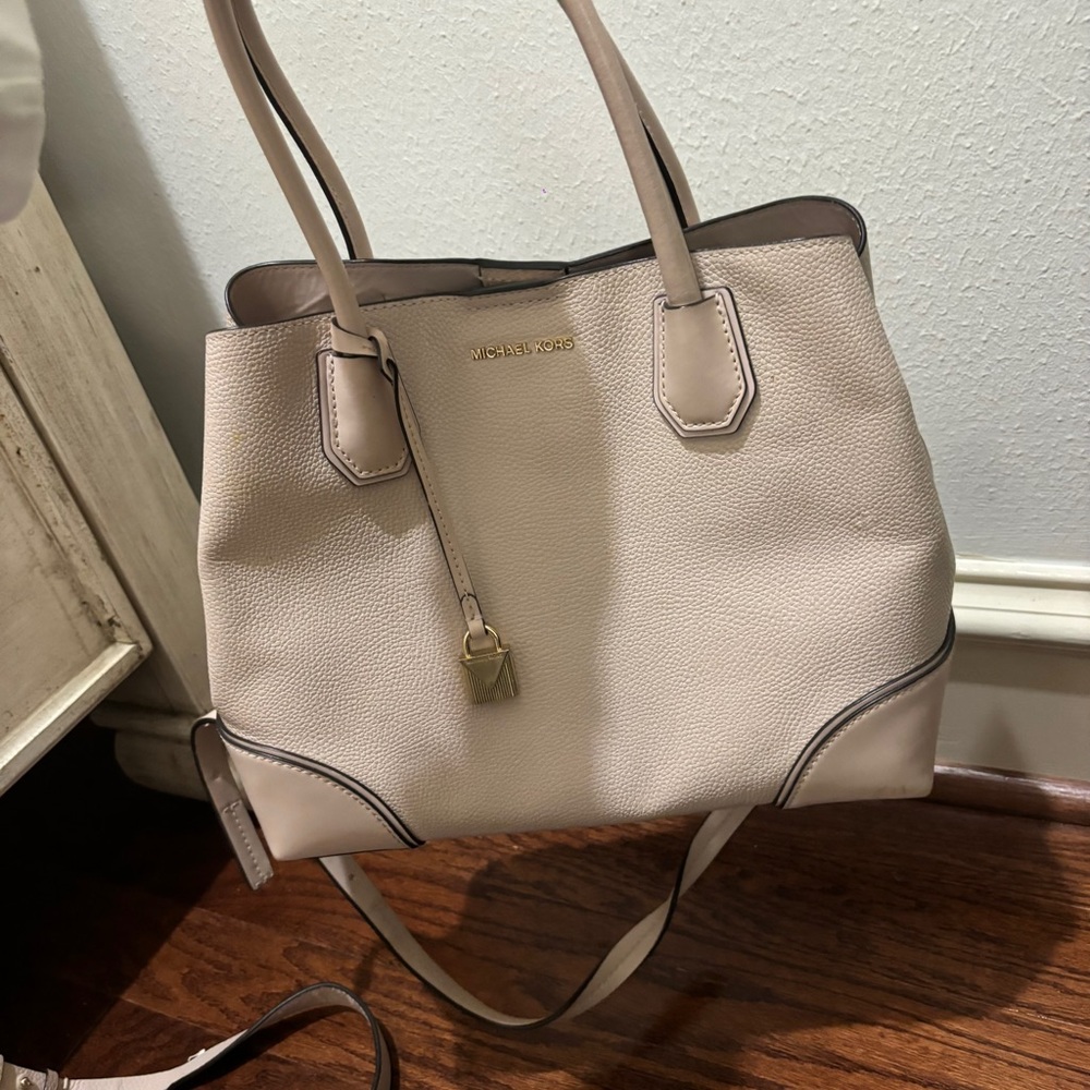 Michael Kors Beige and Cream Tote Bag